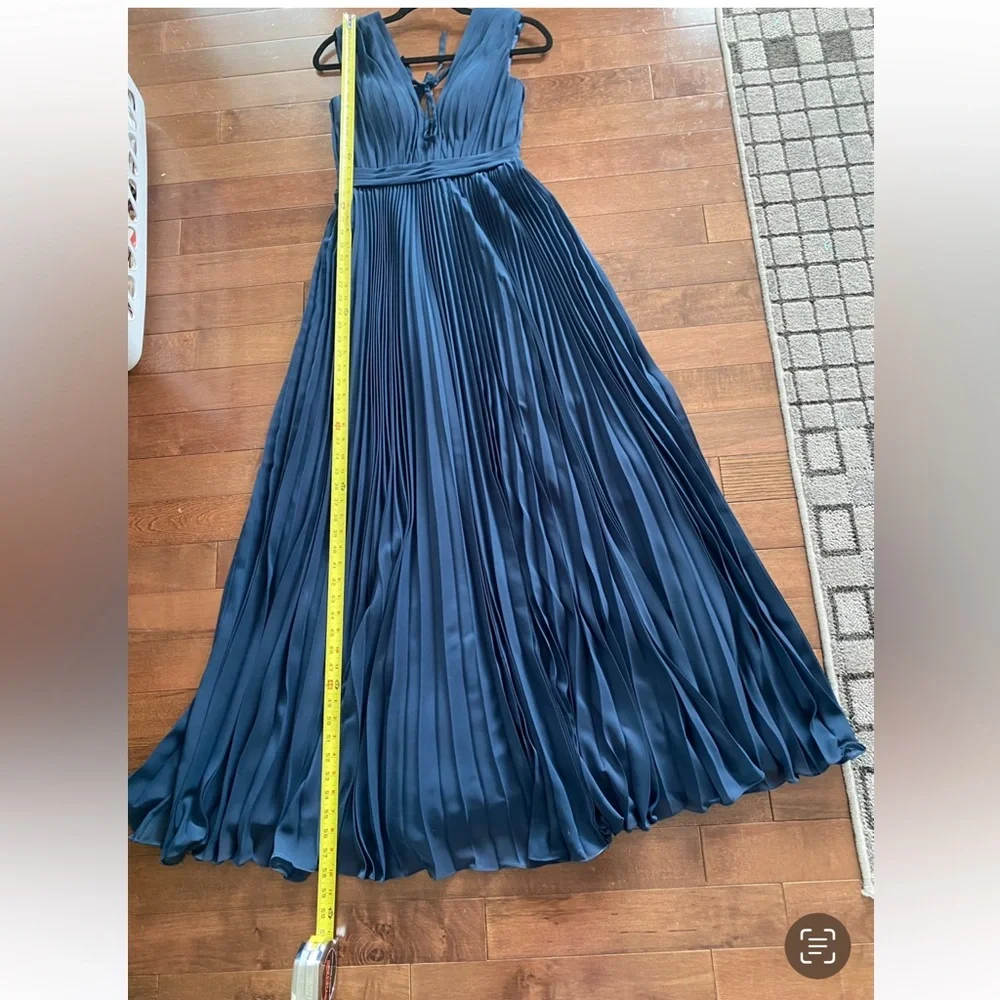 JJ’s House A-Line V-neck Floor-Length Chiffon Bridesmaid Dress Dark navy blue - Picture 10 of 13